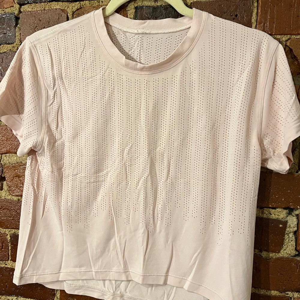 Lululemon Workout T-Shirt